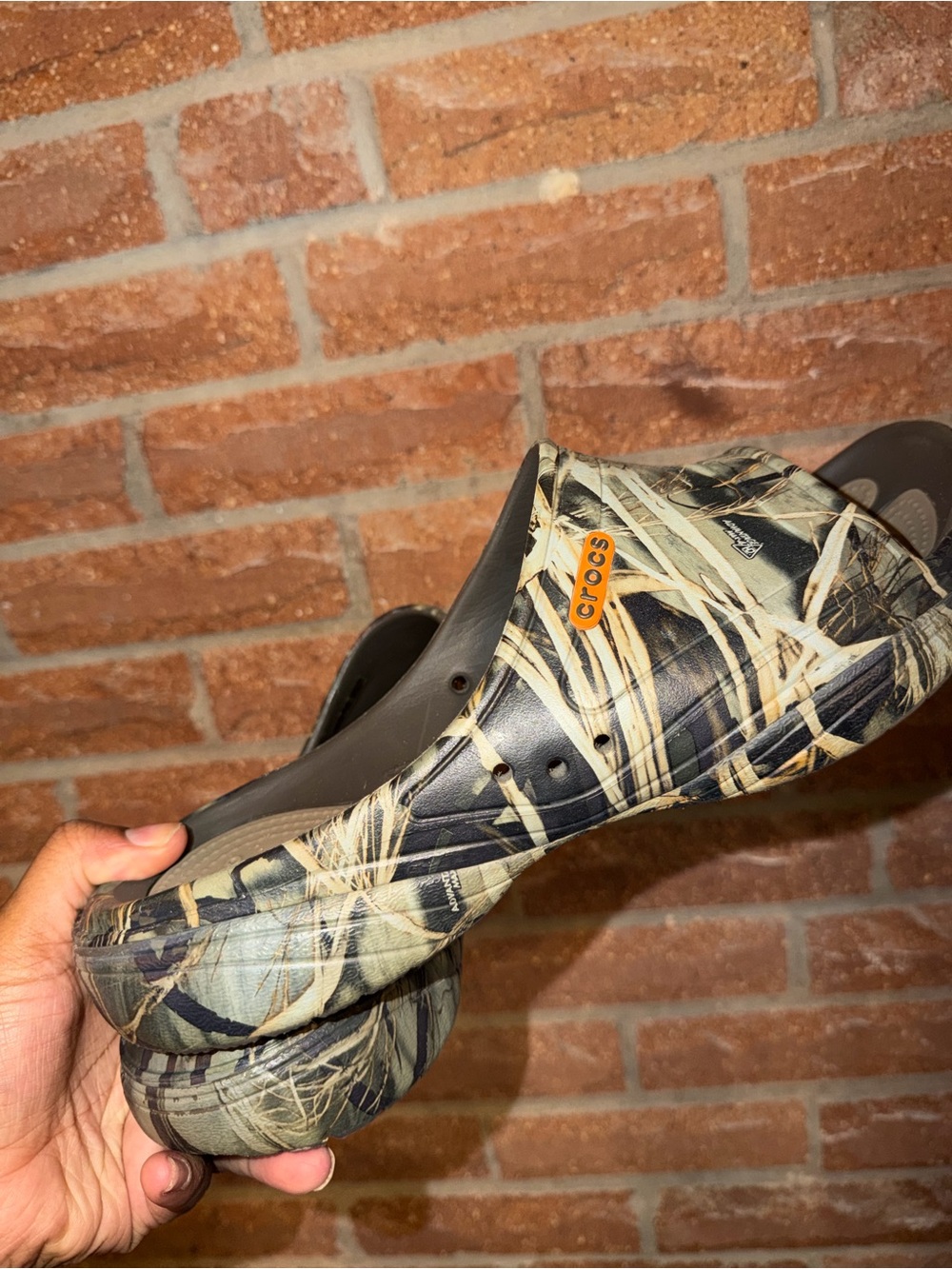 CROCS Realtree Style Camo Clog in Black and Tan - Picture 5 of 6
